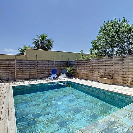 Dom wakacyjny Avec Piscine Chauffee